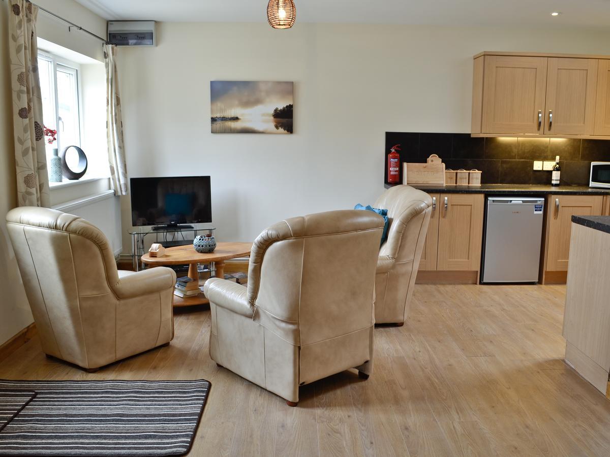Peach Tree Cottage Winterbourne Steepleton 外观 照片